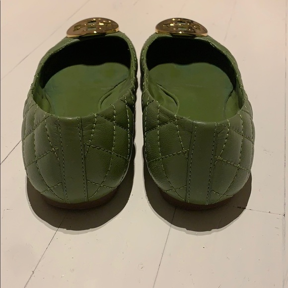 Quilted green Tory Burch flats - Picture 3 of 8